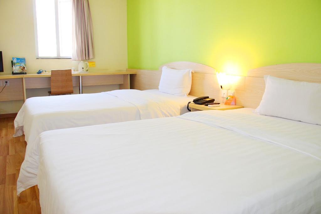7Days Inn Dalian Heishijiao Software Park エクステリア 写真